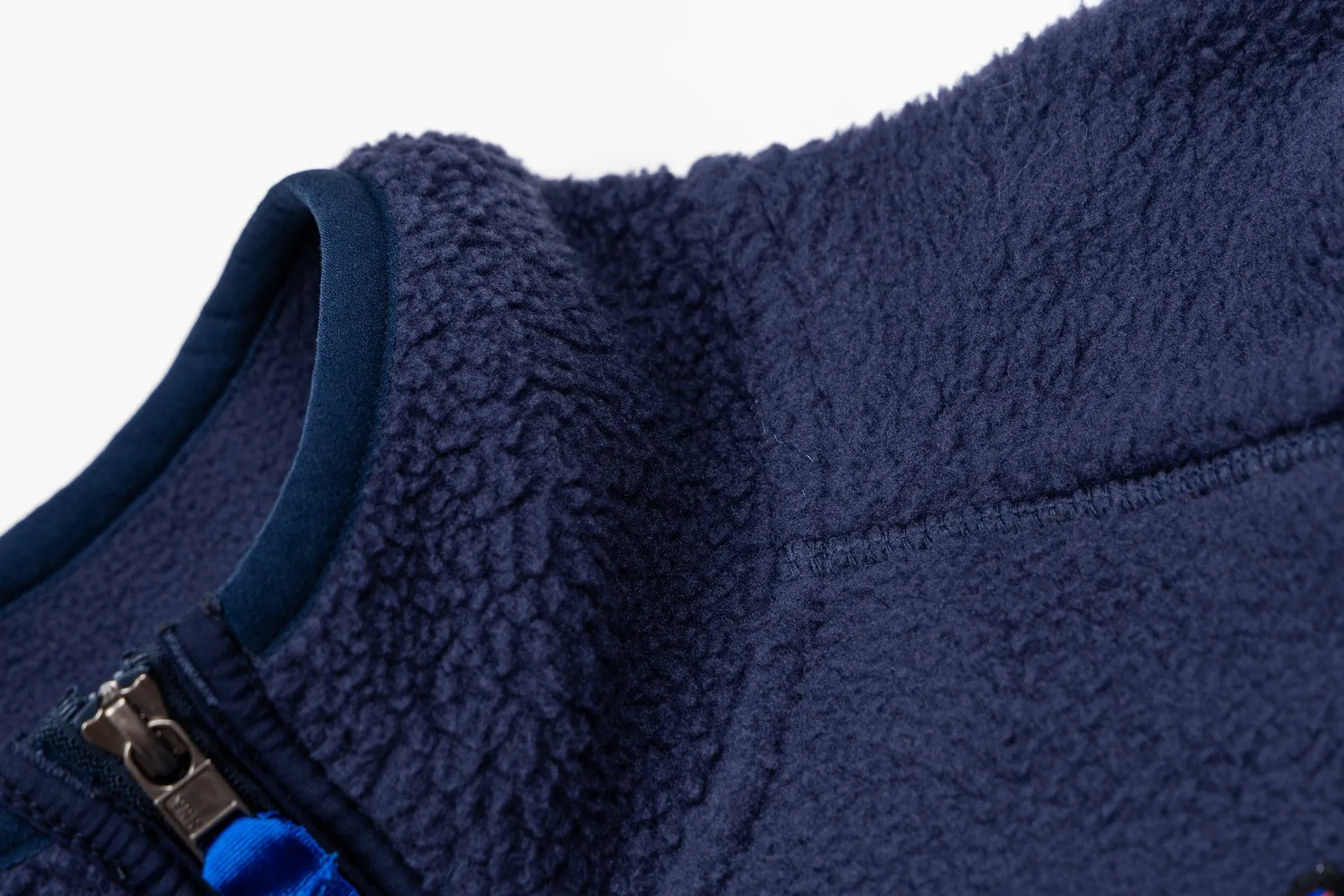 patagonia Retro Pile Classic ， ！ Retro Pile Retro ， 。 、 ， ， 。 ， ！ ， ， ， ！ ， ！ ！ Same Style， ！ ， ！ ：22801 ：Brown Khaki Navy Blue Black Size：S-2XL